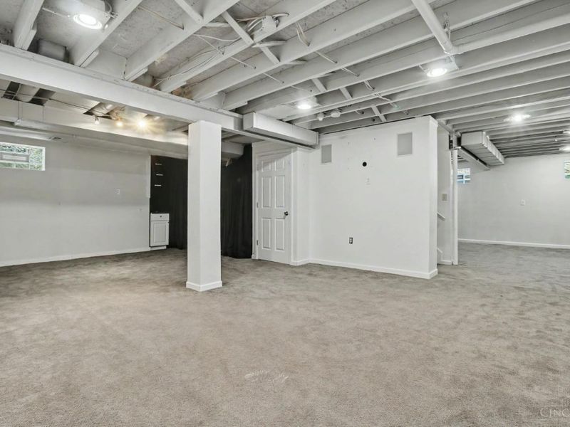 7279 Rolling meadows Drive, West Chester, OH 45069 Photo 14