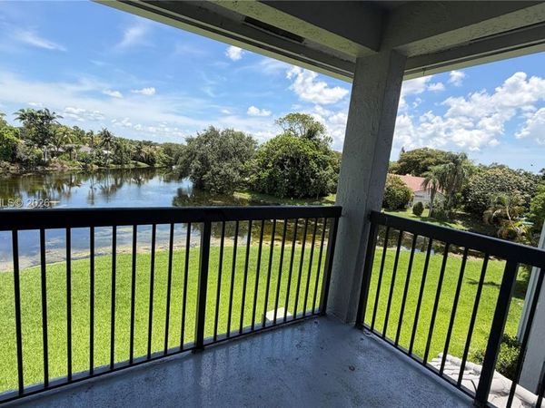 11225 W Atlantic Blvd , Unit 304, Coral Springs, FL 33071