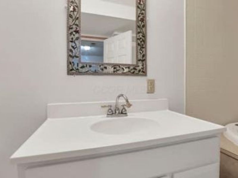 5302 John Browning Drive , Canal Winchester, OH 43110 Photo 17