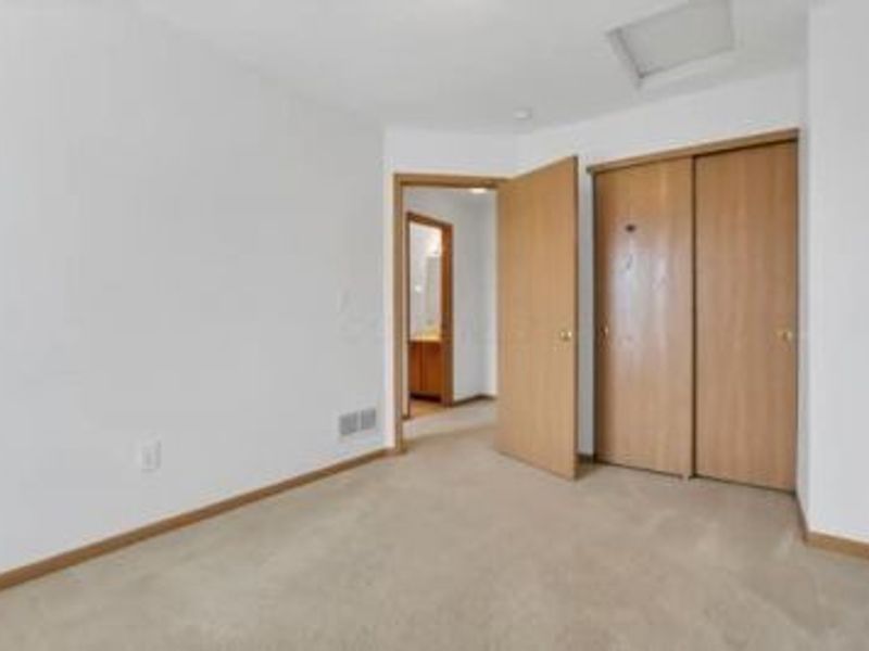 5302 John Browning Drive , Canal Winchester, OH 43110 Photo 3