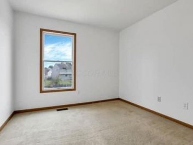 5302 John Browning Drive , Canal Winchester, OH 43110 Photo 4