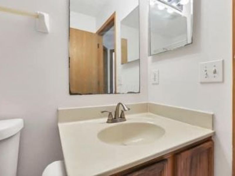 5302 John Browning Drive , Canal Winchester, OH 43110 Photo 7