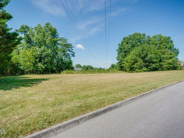 1796 Buckingham Court, Kingsport, TN 37660