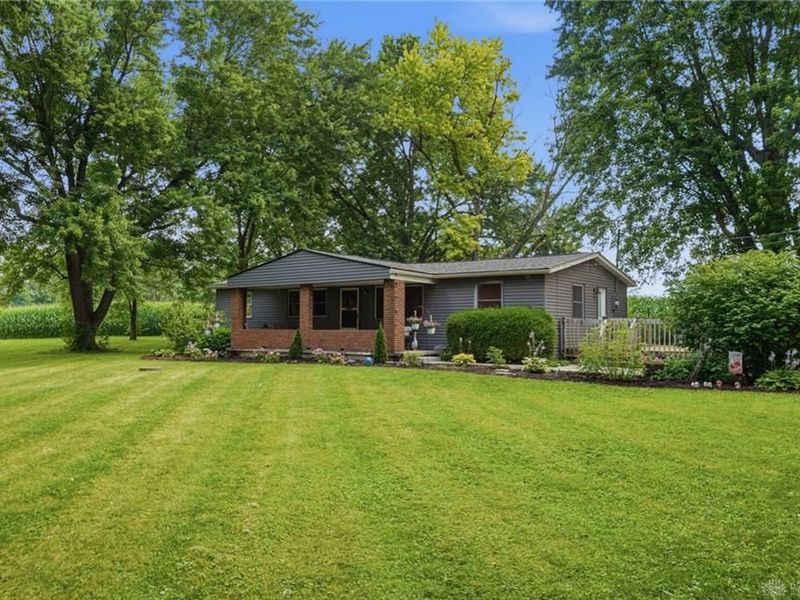 10518 Kley Road, Butler Township, OH 45377 Photo 14