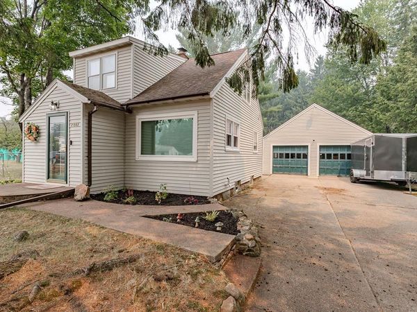 2002 BLOEDEL AVENUE, Weston, WI 54476