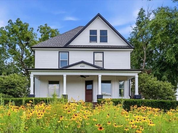 4245 W 4th Street, Waterloo, IA 50701