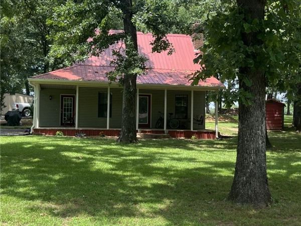10093 Foxtail Lane , Belleville, AR 72824