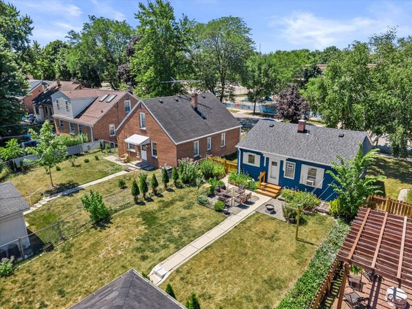 2966 N 80th St, Milwaukee, WI 53222