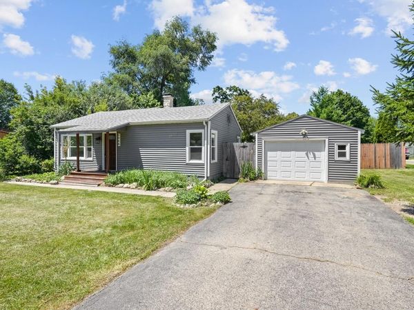 9944 269th Ct, Salem Lakes, WI 53179