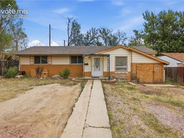 601 Huron Road, Colorado Springs, CO 80910