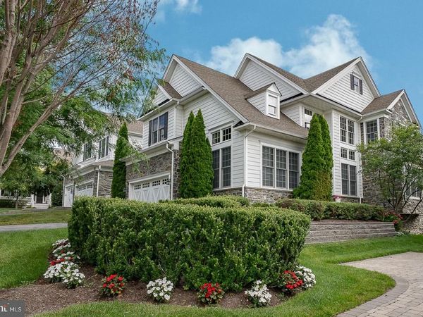 305 SUNNY BROOK LANE, NEWTOWN SQUARE, PA 19073