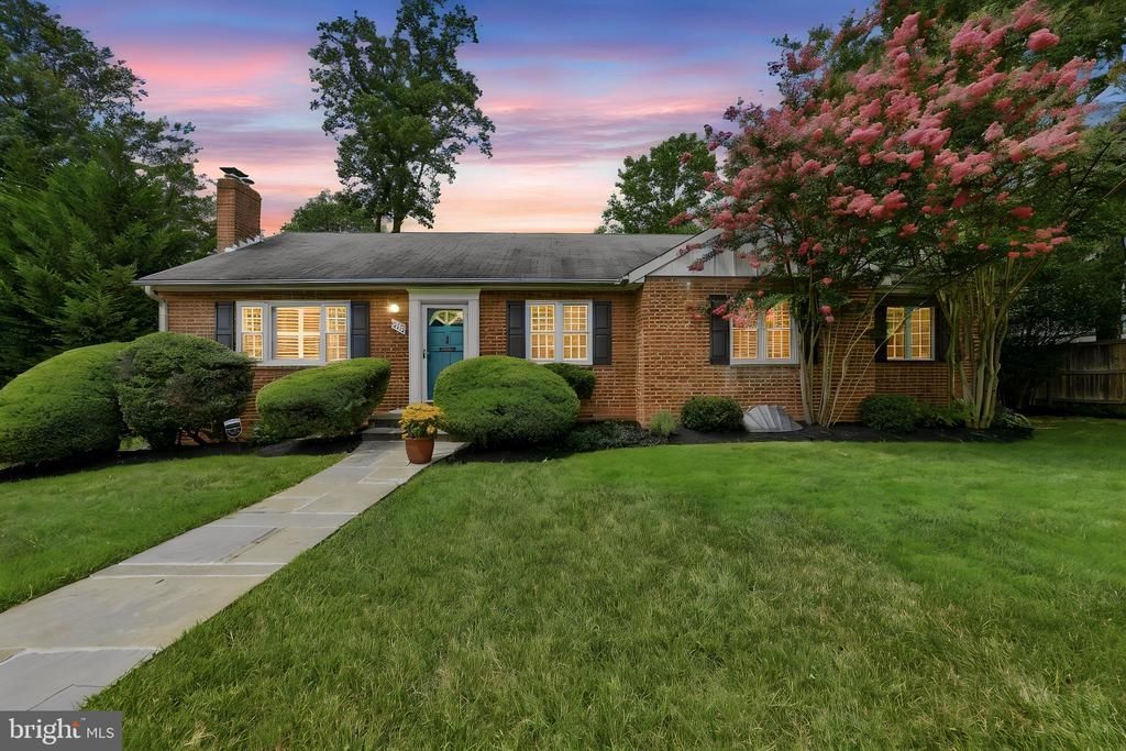 6719 Williamsburg Boulevard, Arlington, VA 22213 Main Photo