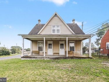 4001 LOCUST LANE , HARRISBURG, PA 17109
