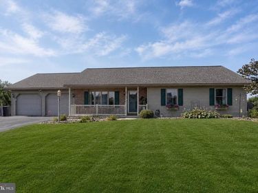625 PROGRESS AVE, LEBANON, PA 17042