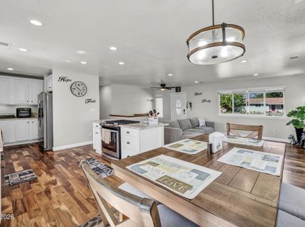 981 Mitch Drive, Gardnerville, NV 89460 Photo