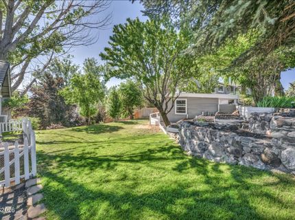 981 Mitch Drive, Gardnerville, NV 89460 Photo