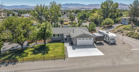 981 Mitch Drive, Gardnerville, NV 89460 Photo