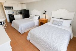 1207 S Ocean Blvd.  photo 4