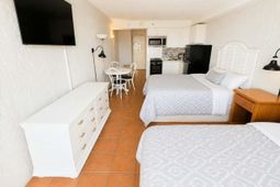 1207 S Ocean Blvd.  photo 4