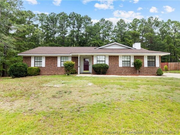 6959 Timbercroft Lane, Fayetteville, NC 28314