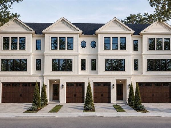 106 LONGMARSH Drive, Savannah, GA 31410