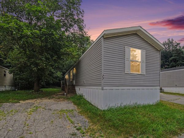 4281 Medie Street, Dorr, MI 49323