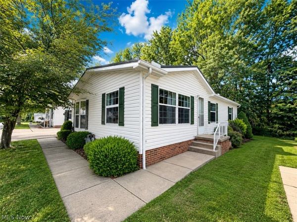 1268 S Lincoln Avenue , Salem, OH 44460