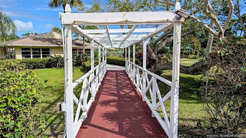 2950 SE Ocean Boulevard , Unit 136-6, Stuart, FL 34996 Photo