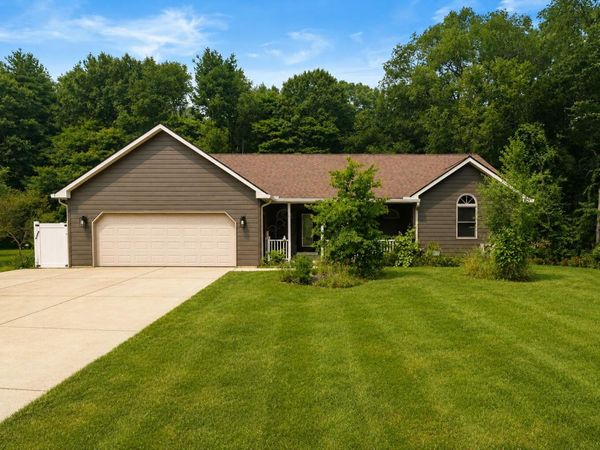 506 W Osterhout Avenue, Portage, MI 49024