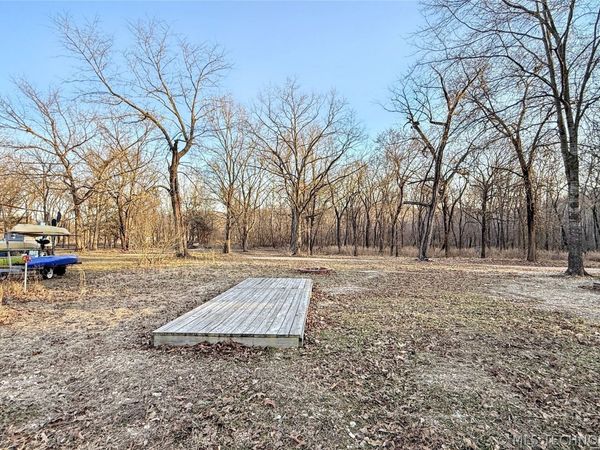 115 Riverside Drive , Watts, OK 74964