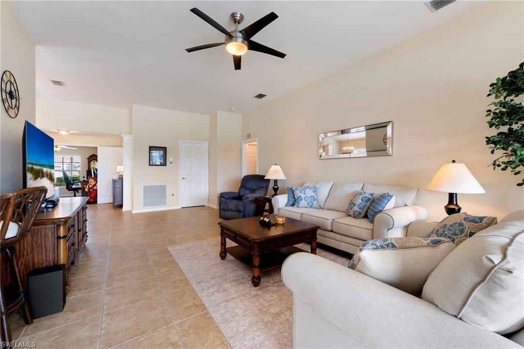 10025 Majestic Ave, Fort Myers, FL 33913 Photo