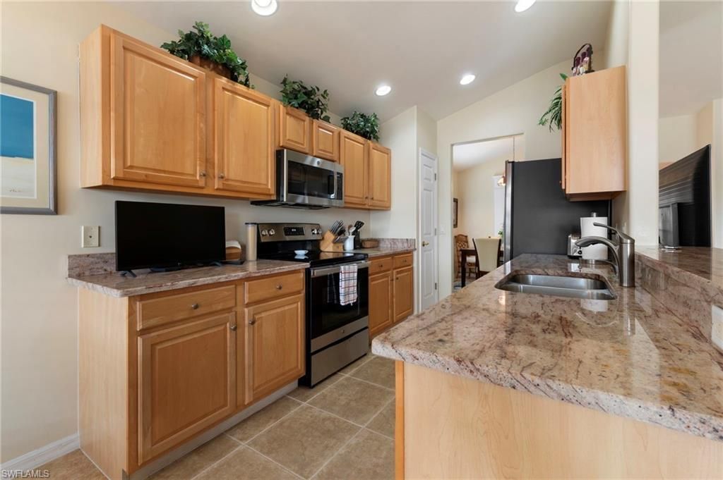 10025 Majestic Ave, Fort Myers, FL 33913 Photo