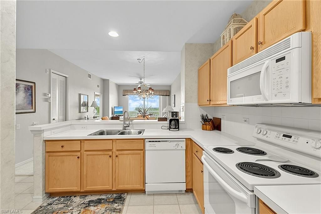 17120 Bridgestone Ct , Unit 305, Fort Myers, FL 33908 Photo