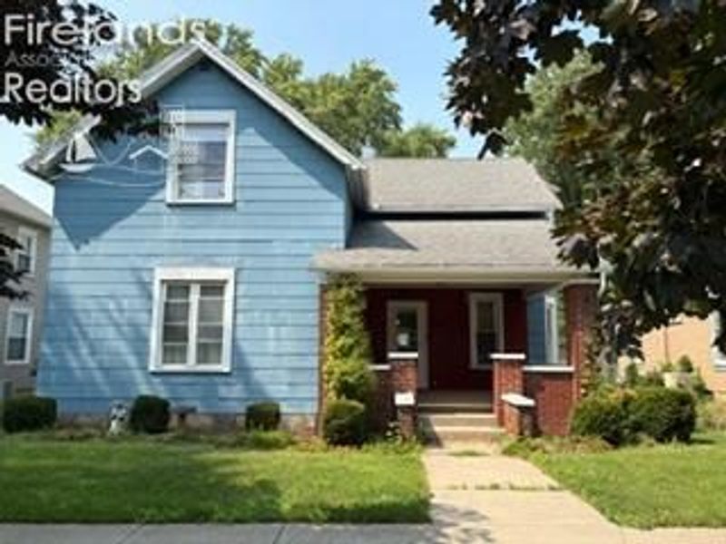 208 W Main Street, McComb, OH 45858 Photo 1