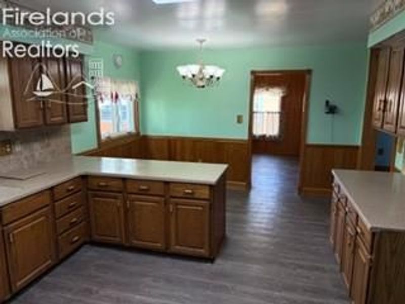 208 W Main Street, McComb, OH 45858 Photo 21