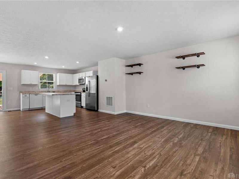 2669 Kingman Drive, Xenia, OH 45385 Photo 5
