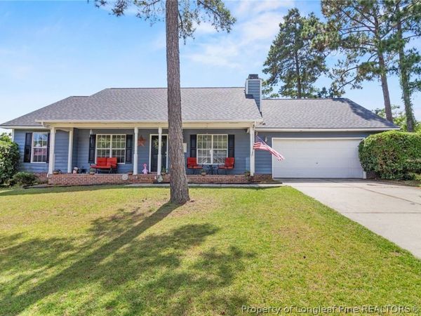 207 Somerset Drive, Raeford, NC 28376