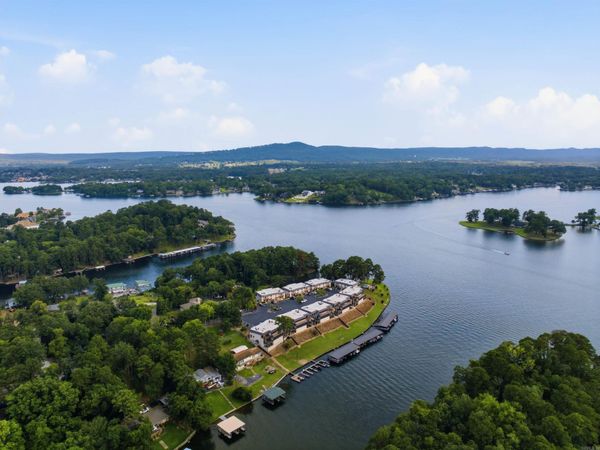 1250 Twin Points Road , Hot Springs, AR 71913