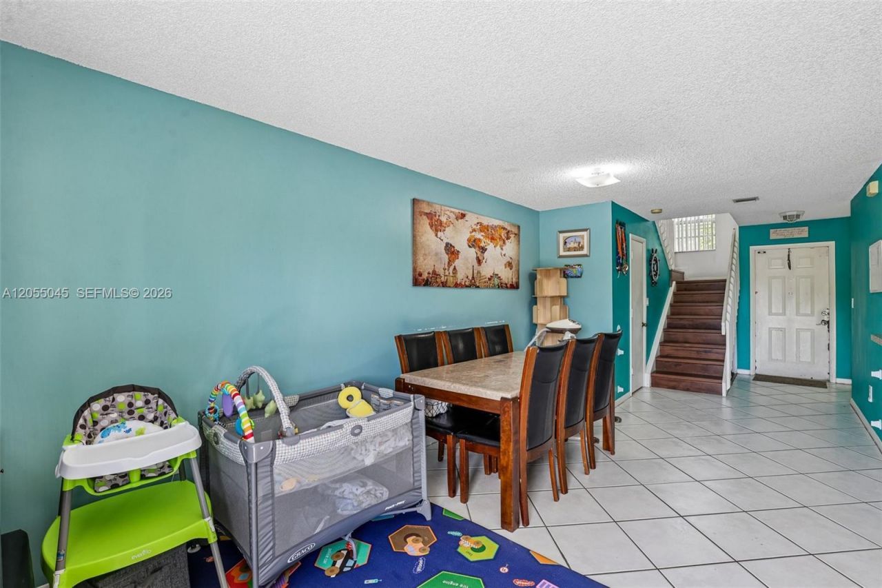 115 NW 108th Ave , Pembroke Pines, FL 33026 Photo