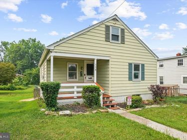 138 W SIXTH STREET, POTTSTOWN, PA 19464