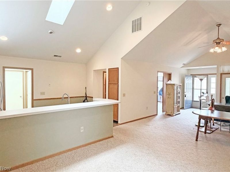 4216 Tannybrooke Lane NW, Unit 12B, Canton, OH 44718 Photo 5