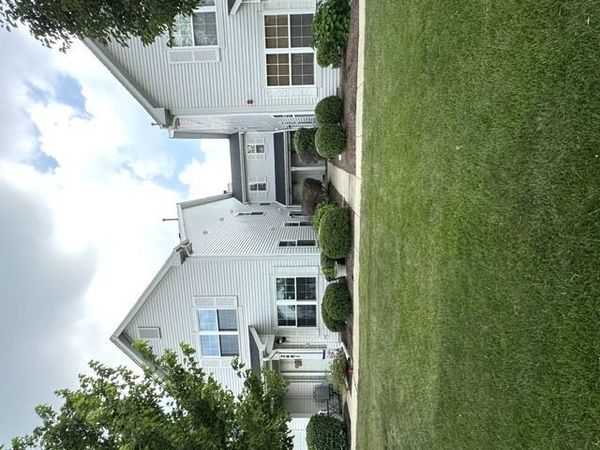 2479 Frost Drive , Aurora, IL 60504