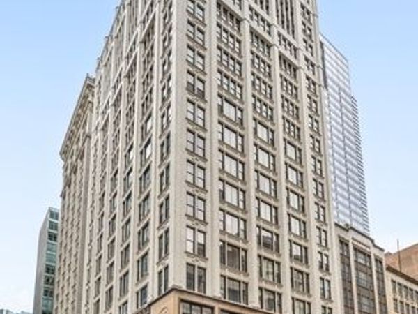 8 W Monroe Street , Unit 902, Chicago, IL 60603