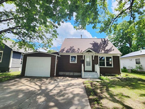 503 1st Avenue SW, Pocahontas, IA 50574