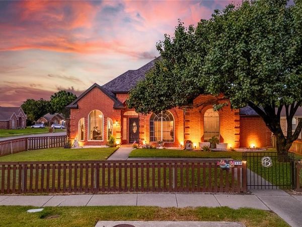 2530 Cresthaven Drive, Garland, TX 75040