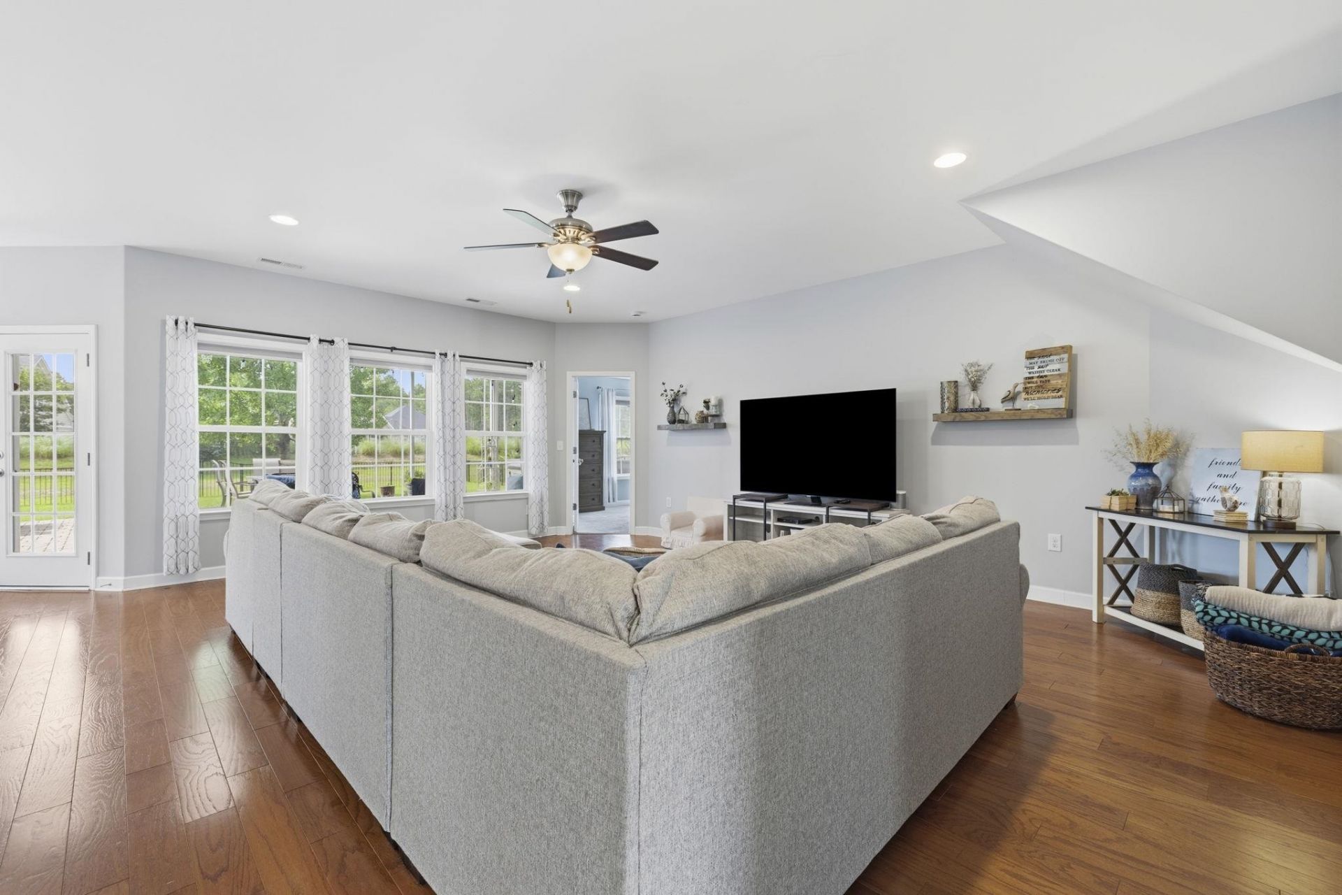 9513 Bald Cypress Ct.  Photo 7