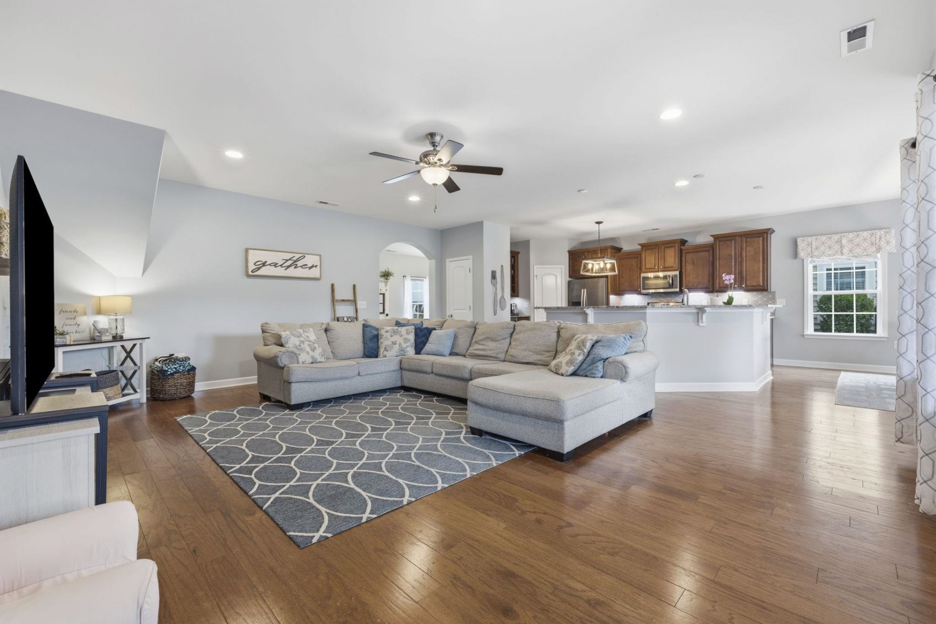 9513 Bald Cypress Ct.  Photo 8