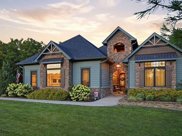 202 Deerfield Circle, Nicholasville, KY 40356