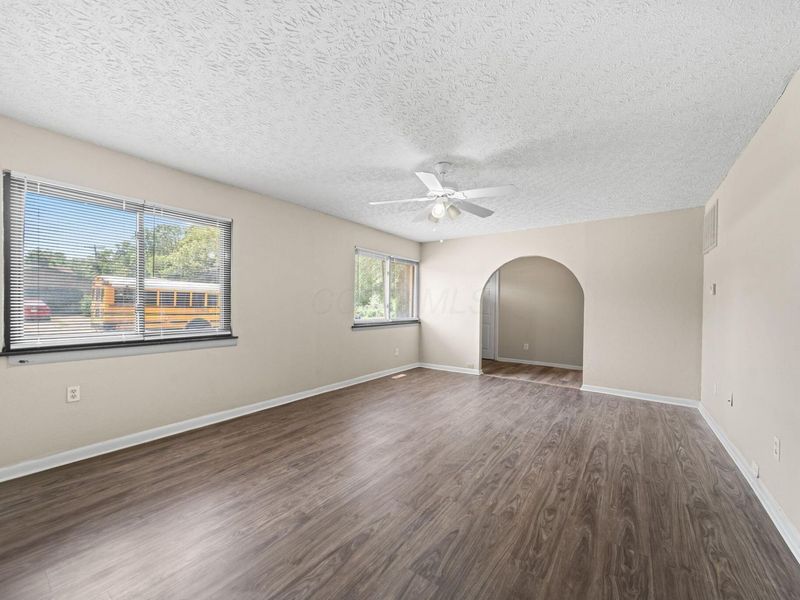 4780 Carbondale Drive , Columbus, OH 43232 Photo 15