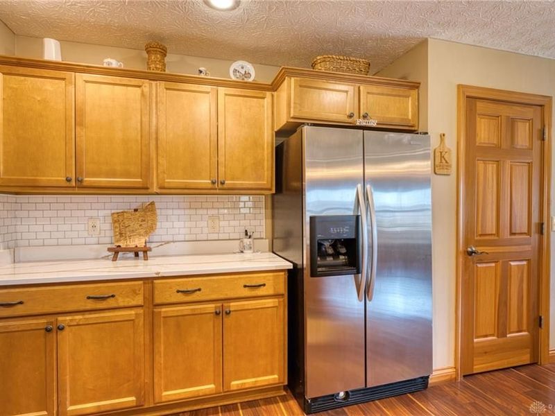 618 Willow Point Court, Troy, OH 45373 Photo 14